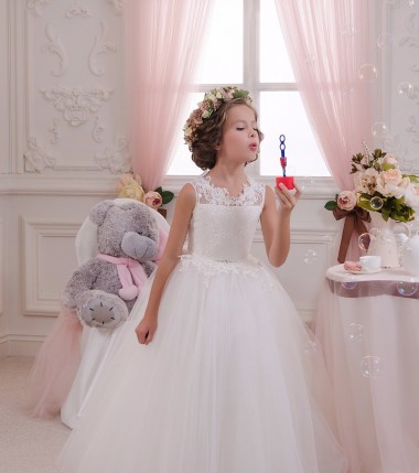 Avorio Abito da ballo Alto Collo Tulle Pizzo Lunga Abiti da ragazza di fiori AllIngrosso