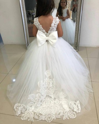 Avorio Abito da ballo Barca Tulle Pizzo Lunga Abiti da ragazza di fiori AllIngrosso