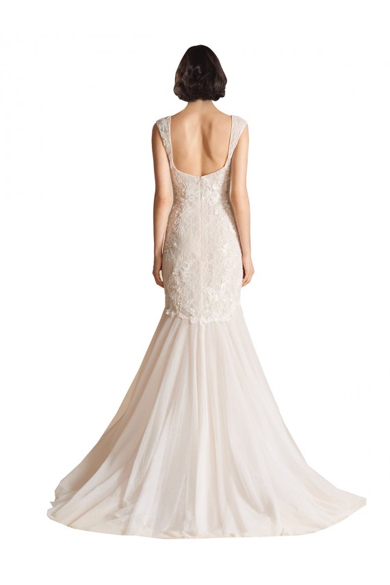 Avorio & Champagne Stile sirena Scollatura a V Sweep treno Tulle Abiti da sposa AllIngrosso