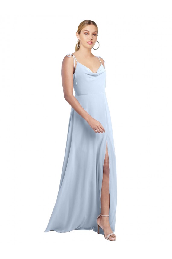Azzurro cielo Linea A Sottili Cappuccio Chiffona Lunga Abiti da damigella donore AllIngrosso
